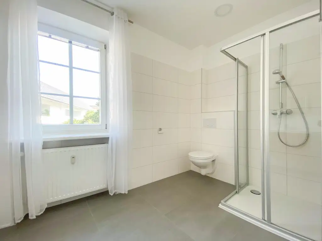 Sonnige 3-Zimmer-Wohnung mit Küche, Balkon und Parkplatz in entspannter Lage!