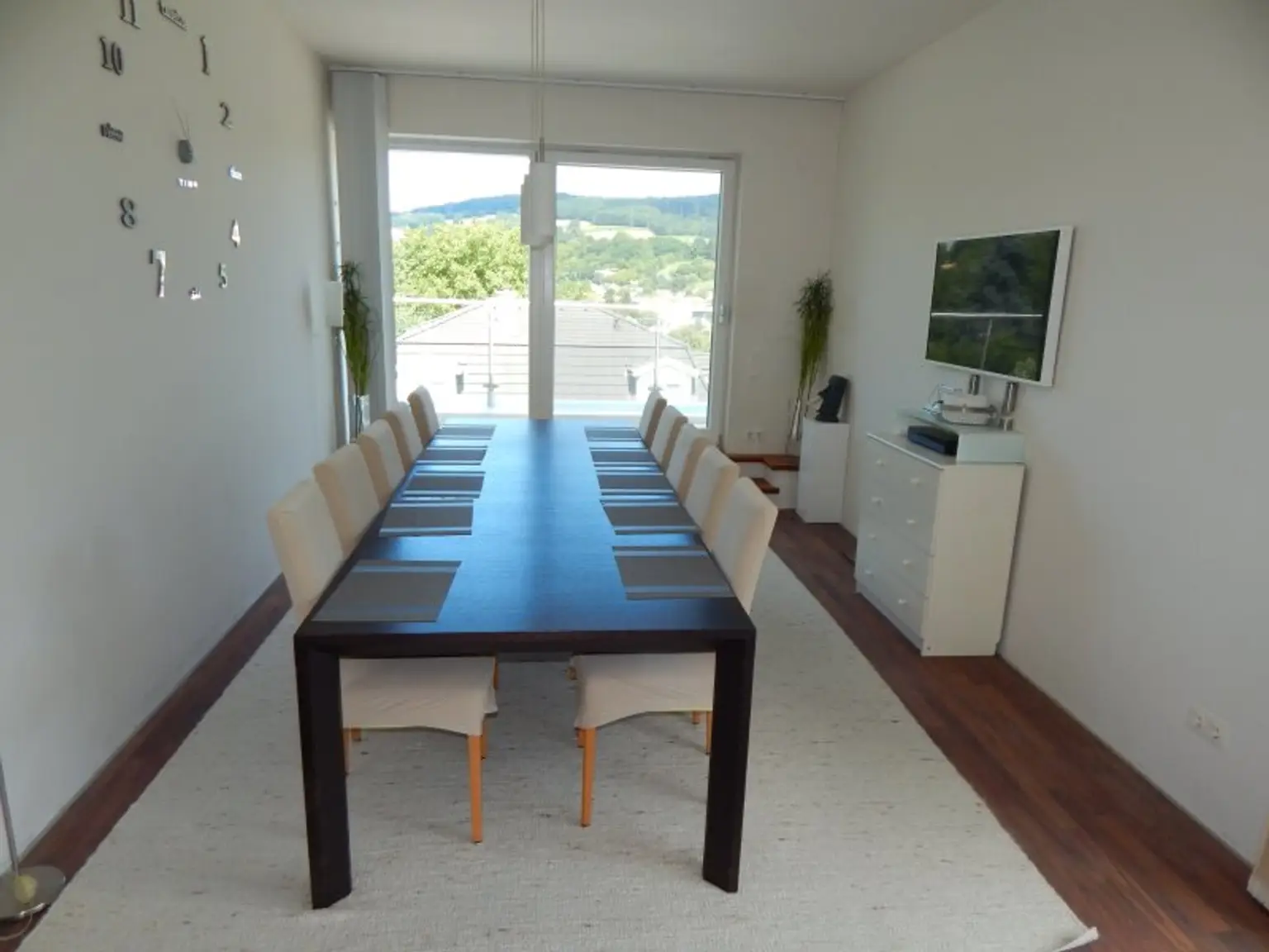 "Wohntraum" Villa mit Pool - Fernblick und direkten Zugang zum Wald