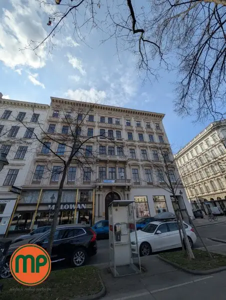 Prachtresidenz am Burggarten: 200 m² Eleganz & Geschichte