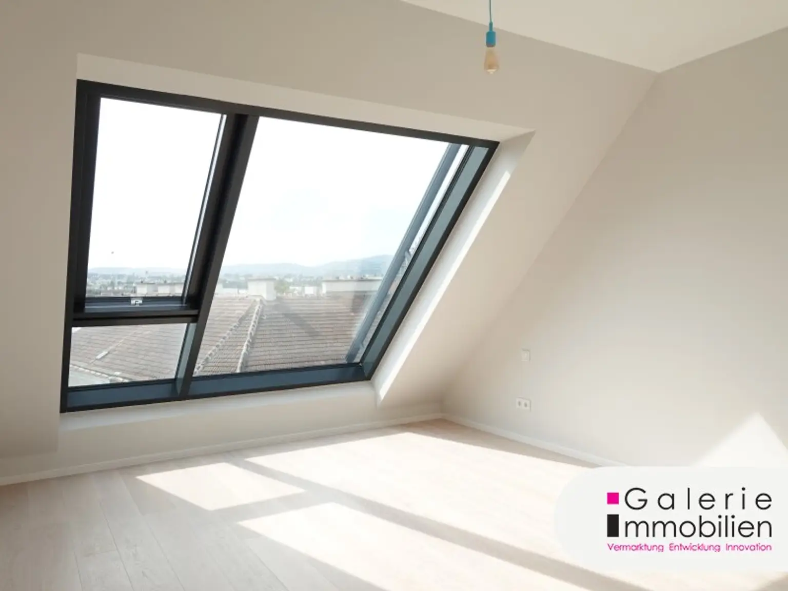 VIDEO: 360°-Ausblick auf Wien: Hochwertige 2-Zimmer-Wohnung mit Klima plus 2 private Dachterrassen!