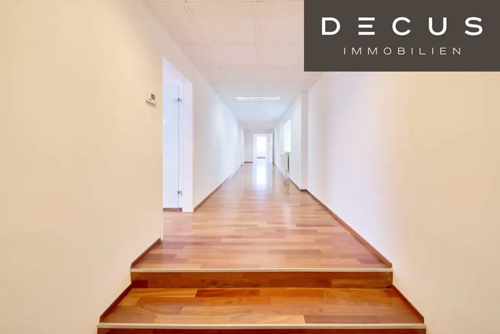 + + + NUSSDORFER PLATZ + + + hochwertiges 5-Raum-Büro + + + gekühlt + + +