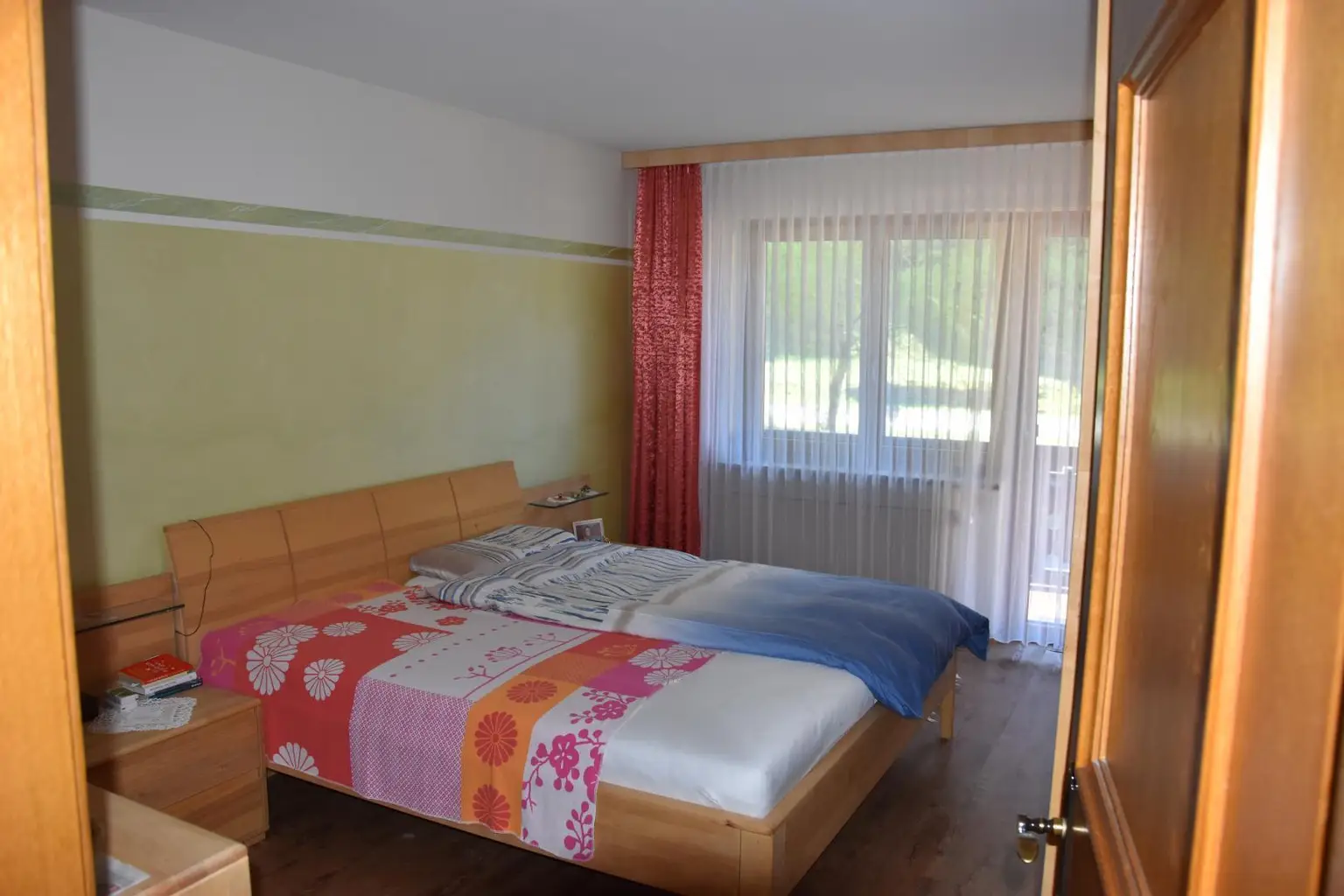 Schlafzimmer  (3)