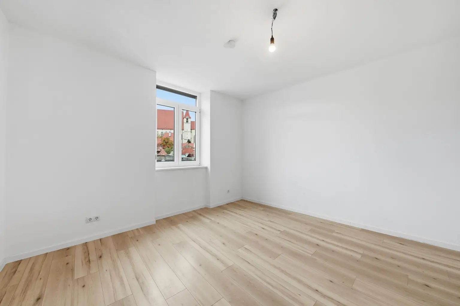 ERSTBEZUG NACH SANIERUNG - 4 Zimmer Wohnung in Eggenburg!