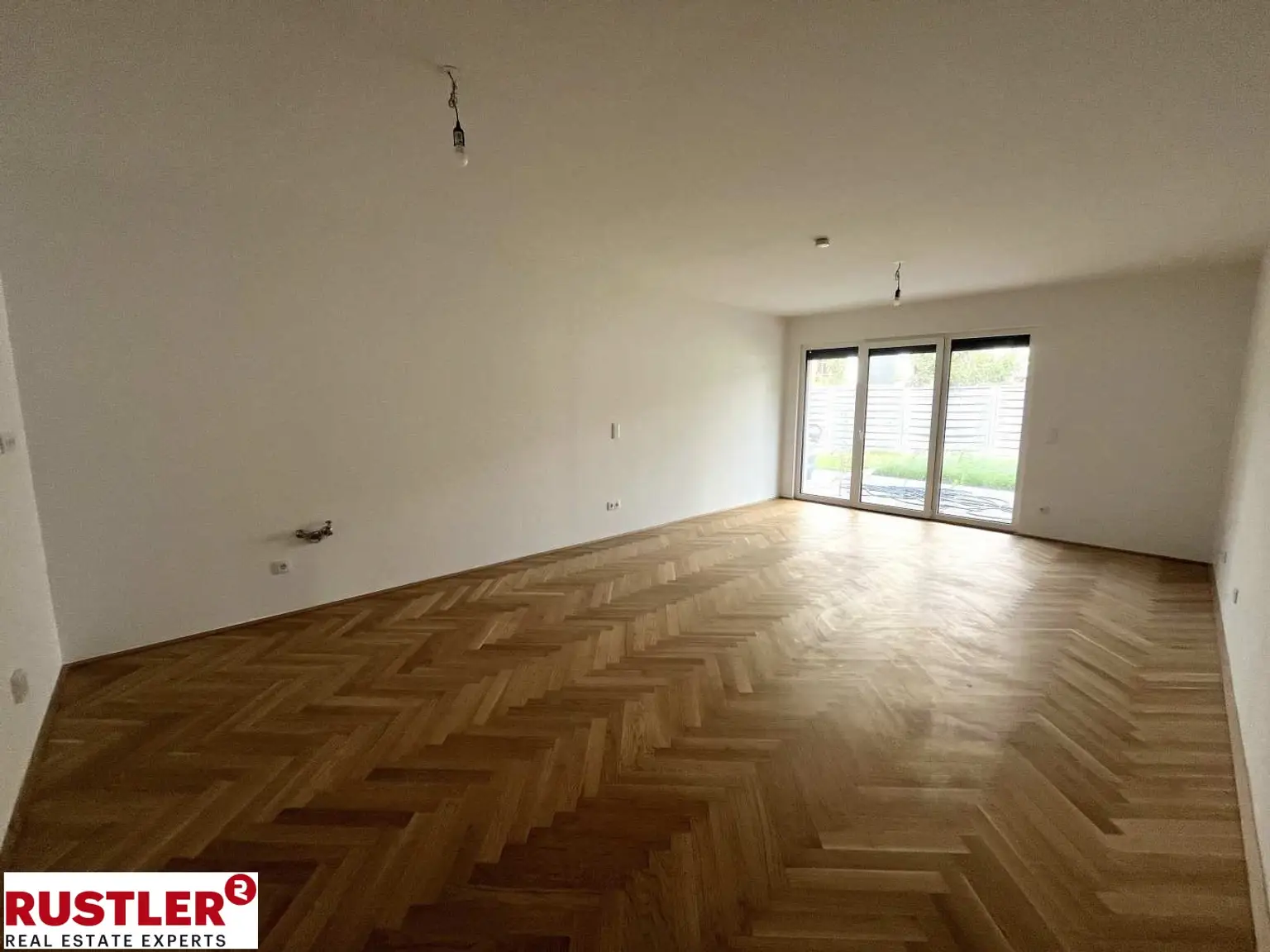 Erstbezug! Hochwertige 2-Zimmer Gartenwohnung in ruhiger Lage - zu verkaufen