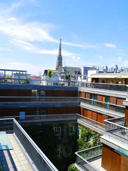 DIE PERFEKTE STADTWOHNUNG MIT GEMEINSCHAFTS-DACHTERRASSE NÄHE STEPHANSPLATZ