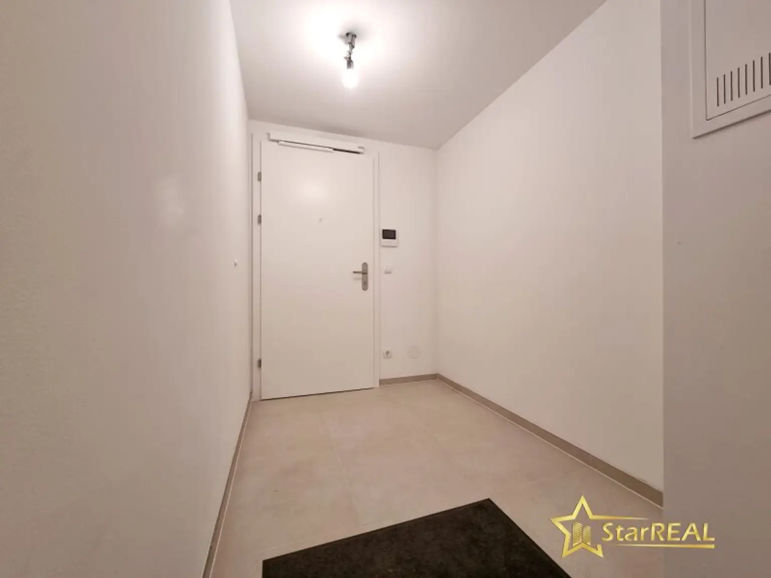 STILVOLLE 4-ZIMMER-ERSTBEZUGWOHNUNG IN ZENTRUMSNAHER LAGE VON MÖDLING - BALKON, 2 BÄDER & TIEFGARAGE OPTIONAL.