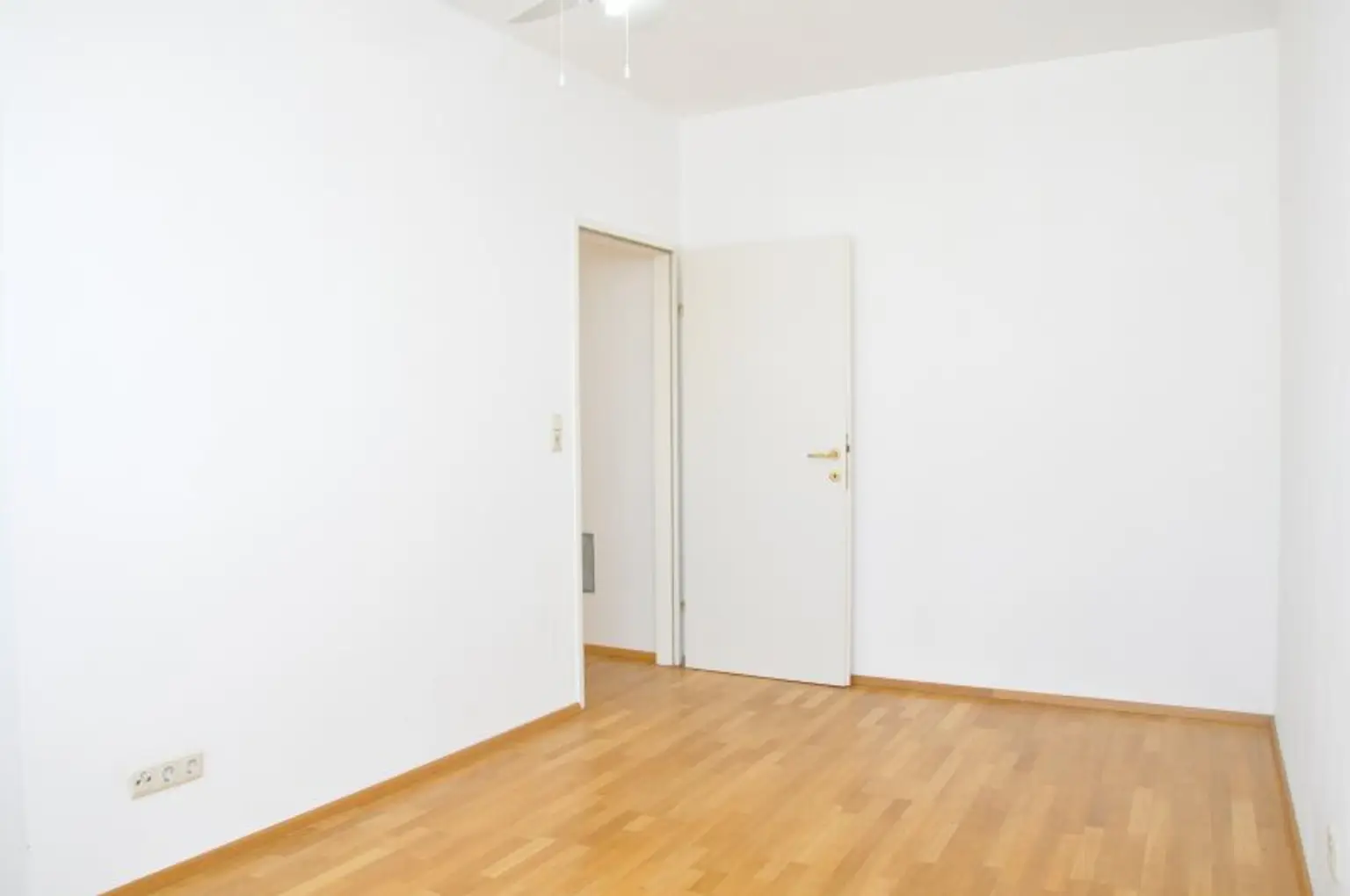 Helle 3-Zimmer Wohnung mit Balkon Nähe Donaukanal
