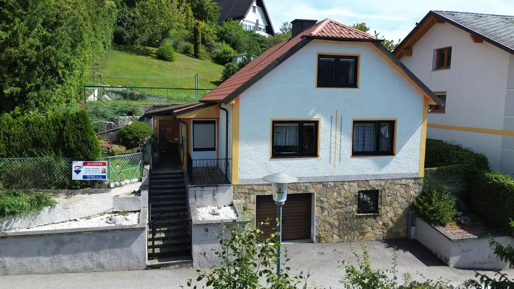 Einfamilienhaus mit idyllischem Weitblick ins Grüne