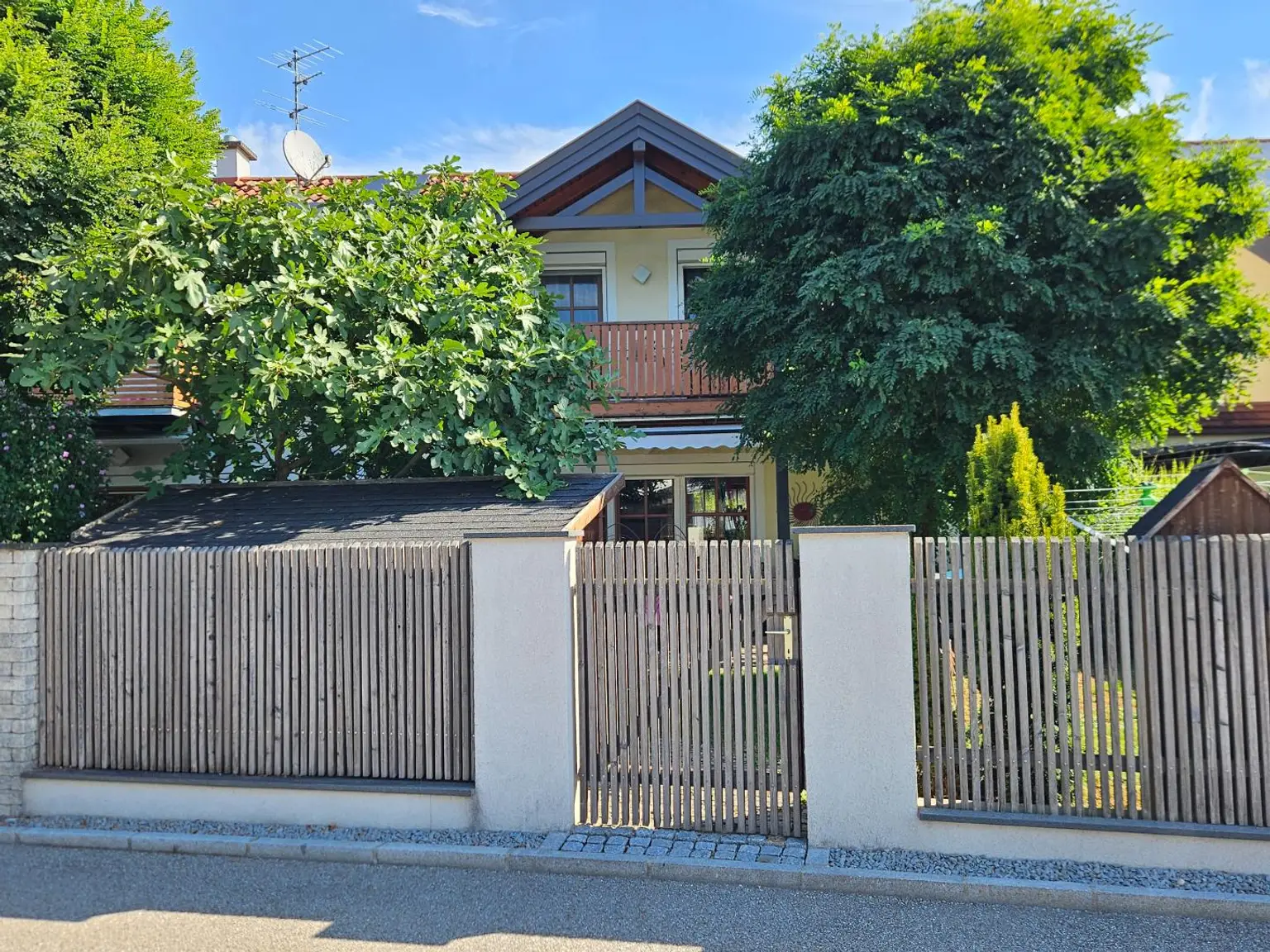 Sehr schönes Reihenhaus in Ranshofen