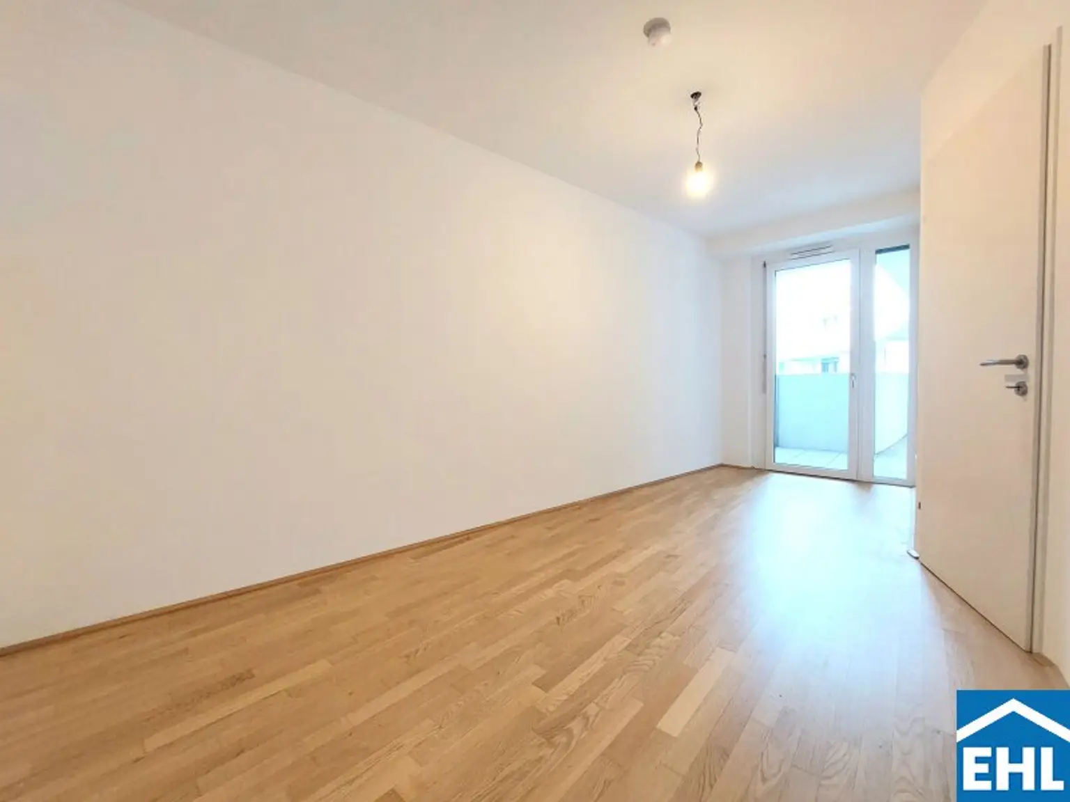 Großzügige 4-Zimmerwohnung mit Freifläche in erstklassiger Lage!