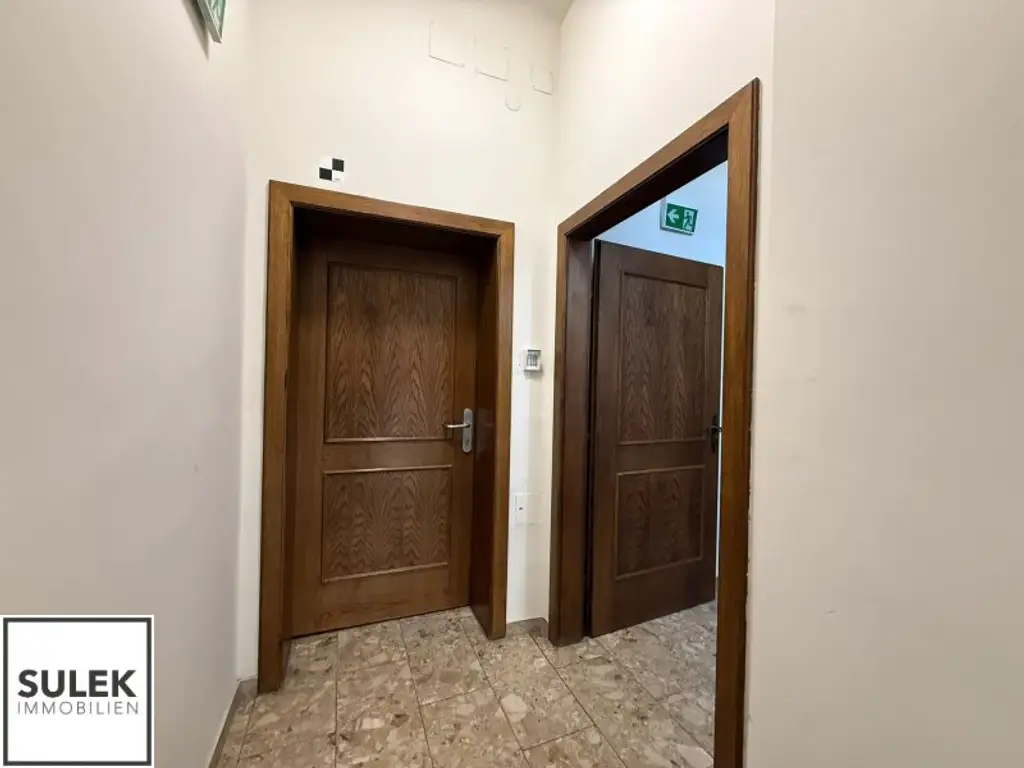 Ganzes Haus zu mieten: 1 Geschäftslokal, 1 Büro, 2 Wohnungen nahe U1