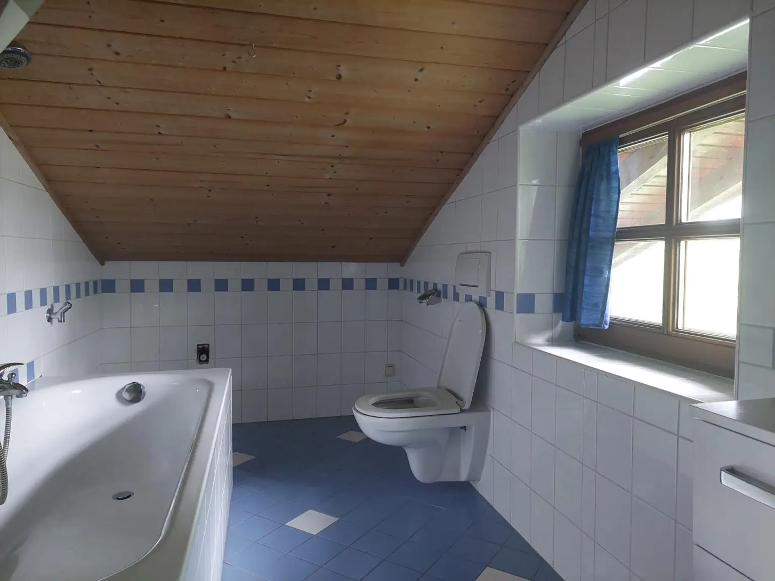 Bad/WC