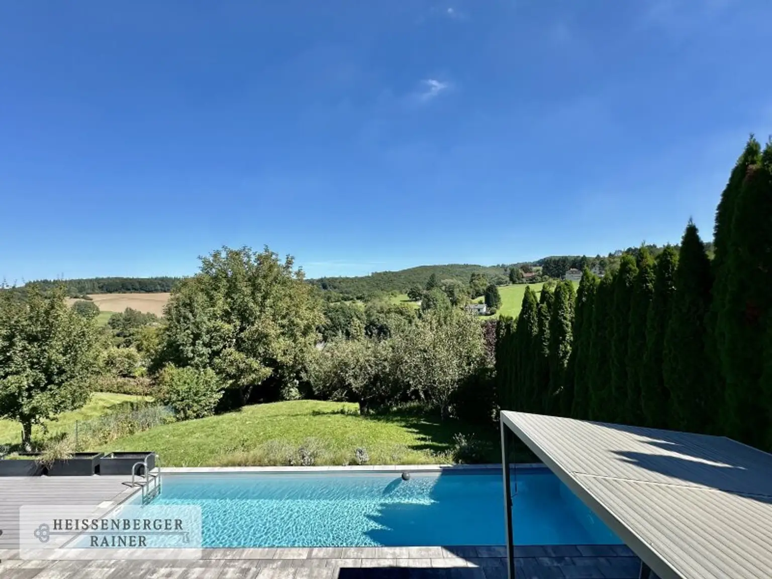 DIE JAHRESZEITEN GENIESSEN /// SONNE, NATUR UND TRAUMHAFTE AUSBLICKE