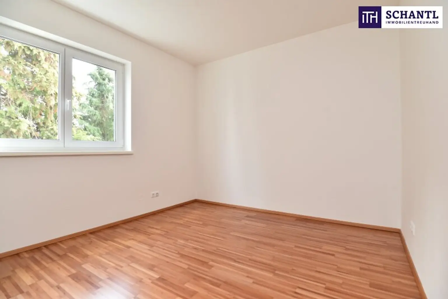 Traumhafte, lichtdurchflutete 3-Zimmer-Wohnung mit gigantischer Terrasse und Blick ins Grüne!