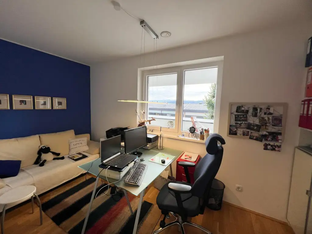 OPEN HOUSE! Moderner Penthousetraum mit Einliegerwohnung, XXL-Panoramaterrasse mit Traunsteinblick, Sauna & 3 TG-Plätze in 1A Lage Tegetthoffstraße