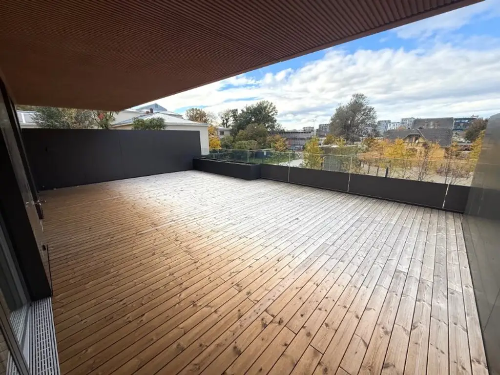 ERSTBEZUG 3 ZIMMER WOHNUNG IM "GRÜNBLICK" VIERTEL ZWEI + TRAUMTERRASSE MIT ca. 64 m² + NUTZUNG INFINITY-AUSSENPOOL, GYM & SAUNA