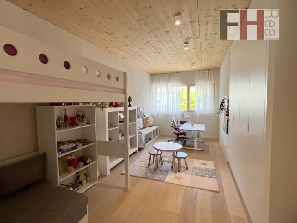 Moderne Gewerbeliegenschaft mit stylischer Wohneinheit inkl. Pool on Top! Bauland Kerngebiet! Vielfältige Nutzungsmöglichkeiten > Geschäftslokal, Büro, Praxis, Mobilitätscenter, KFZ!