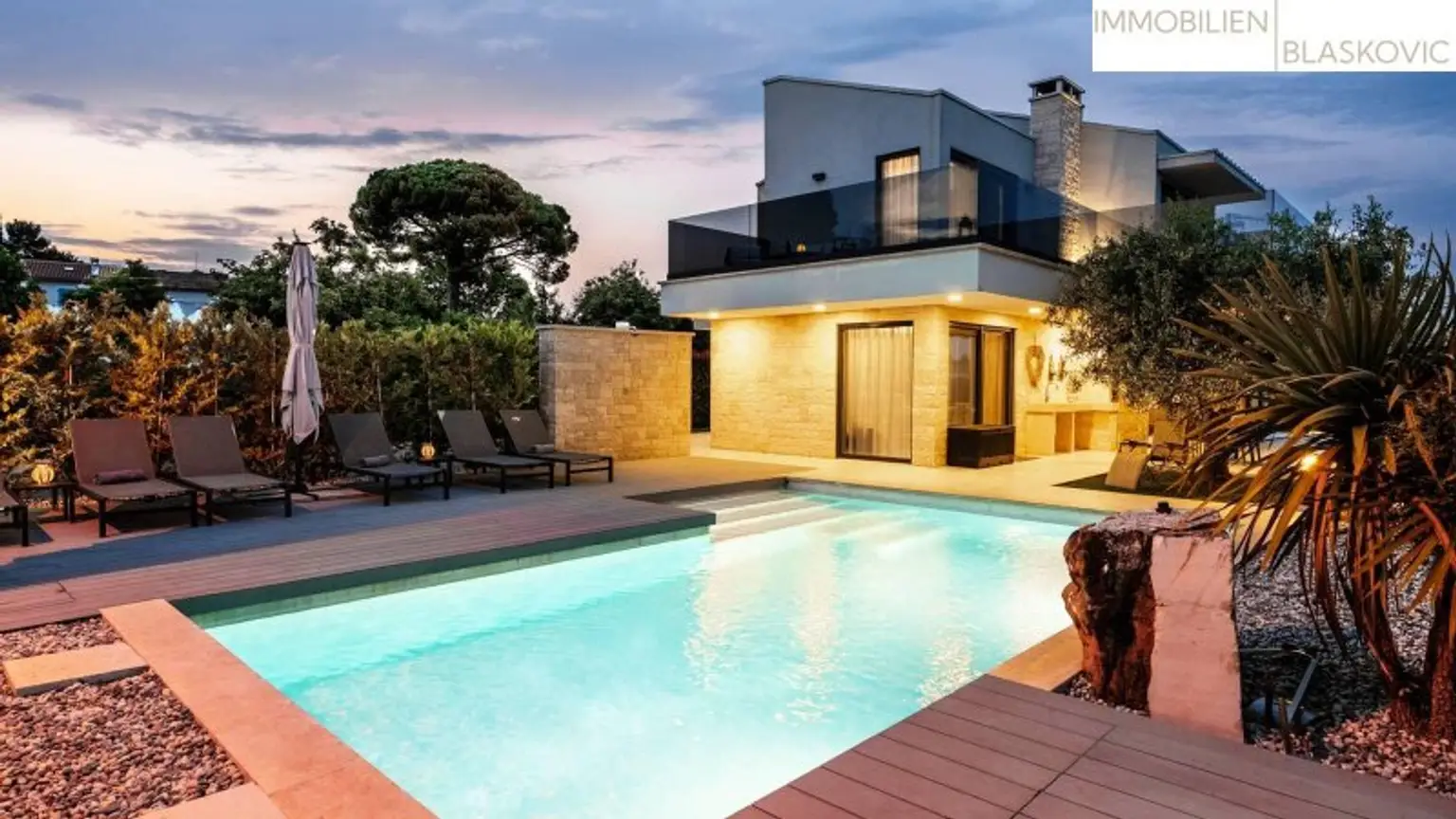 Porec Umgebung - Attraktives Haus mit Pool, Whirlpool und Sauna