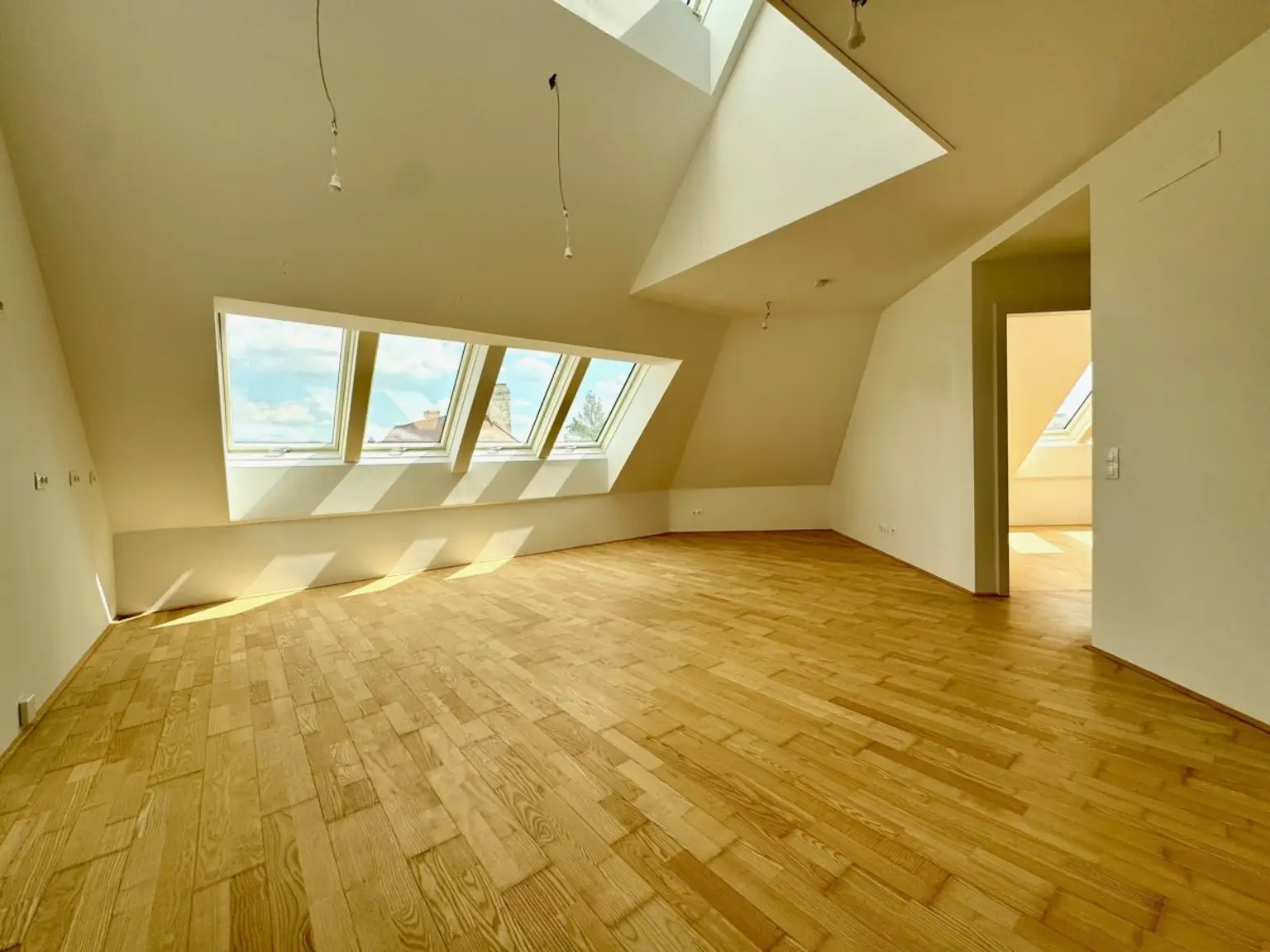 A | ++ NEU ++ Attraktive 2-ZIMMER mit Galerie & TERRASSE | Prima Service Immobilien