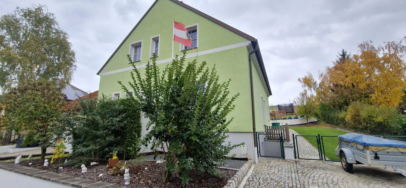 OPEN HOUSE! Nettes Wohnhaus mit viel Platz