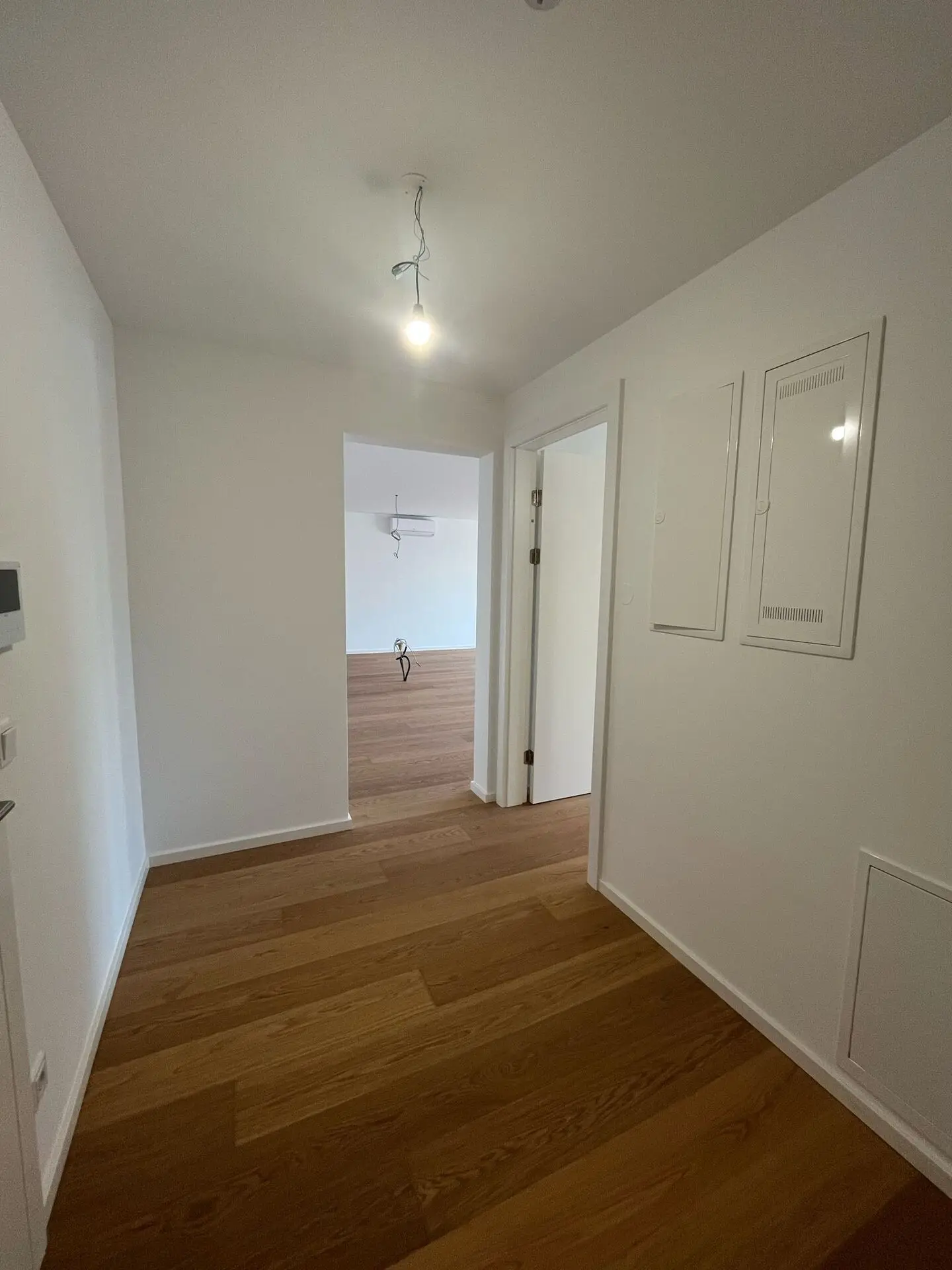 e8a07a64-18a7-45a4-ac51-514389130d6d