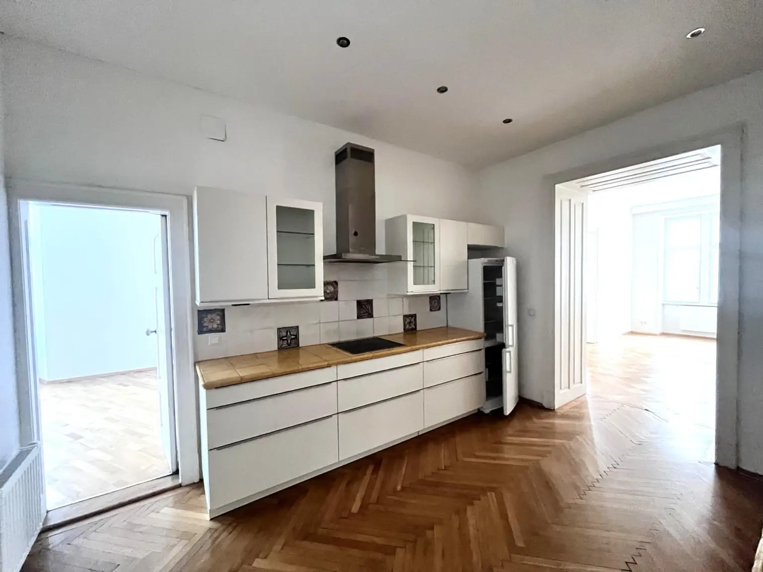 Altbau Wohnung mit Flair