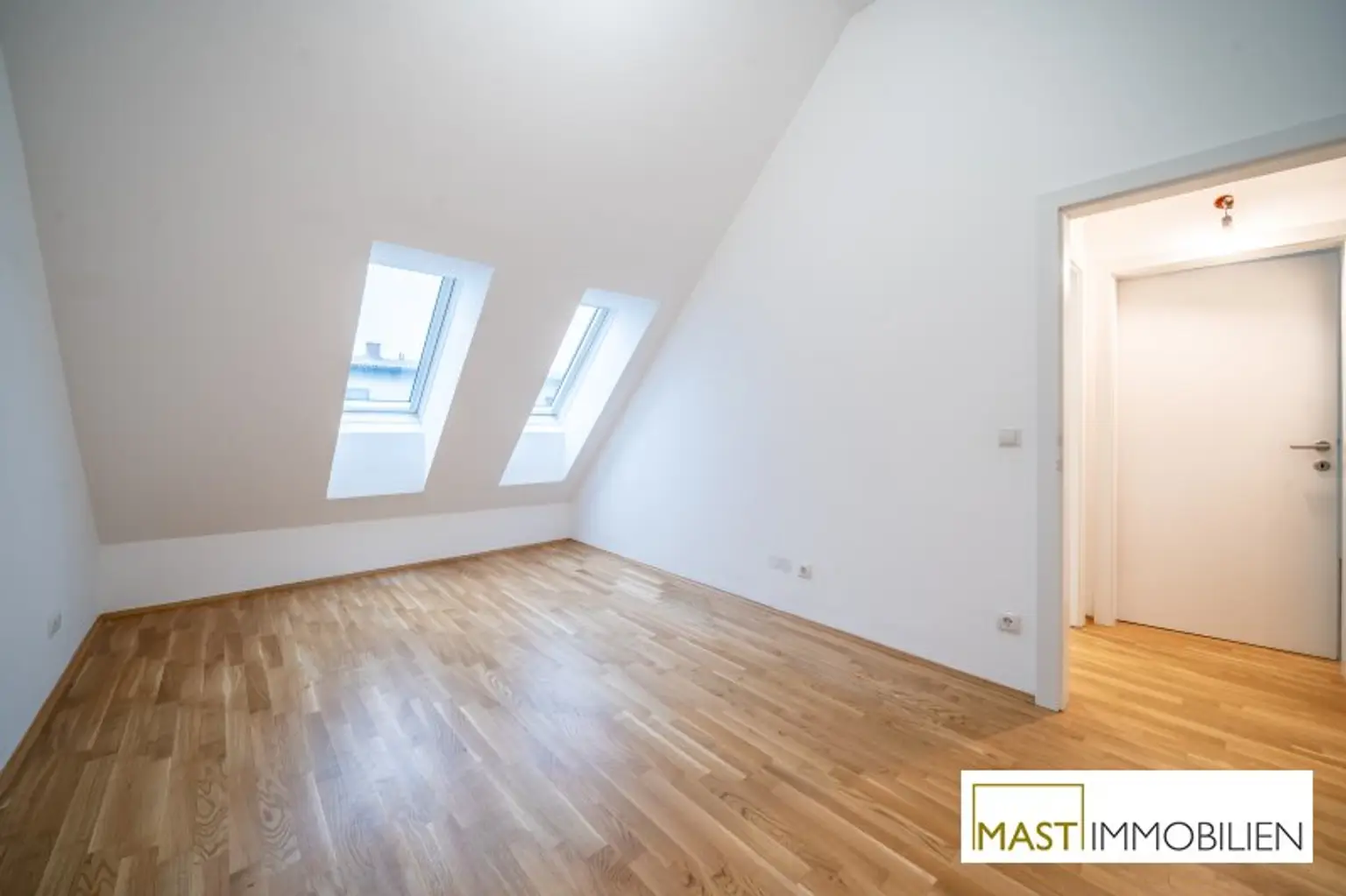 Frisch verfügbar: 3-Zimmer-Wohntraum mit Balkon in Breitenlee