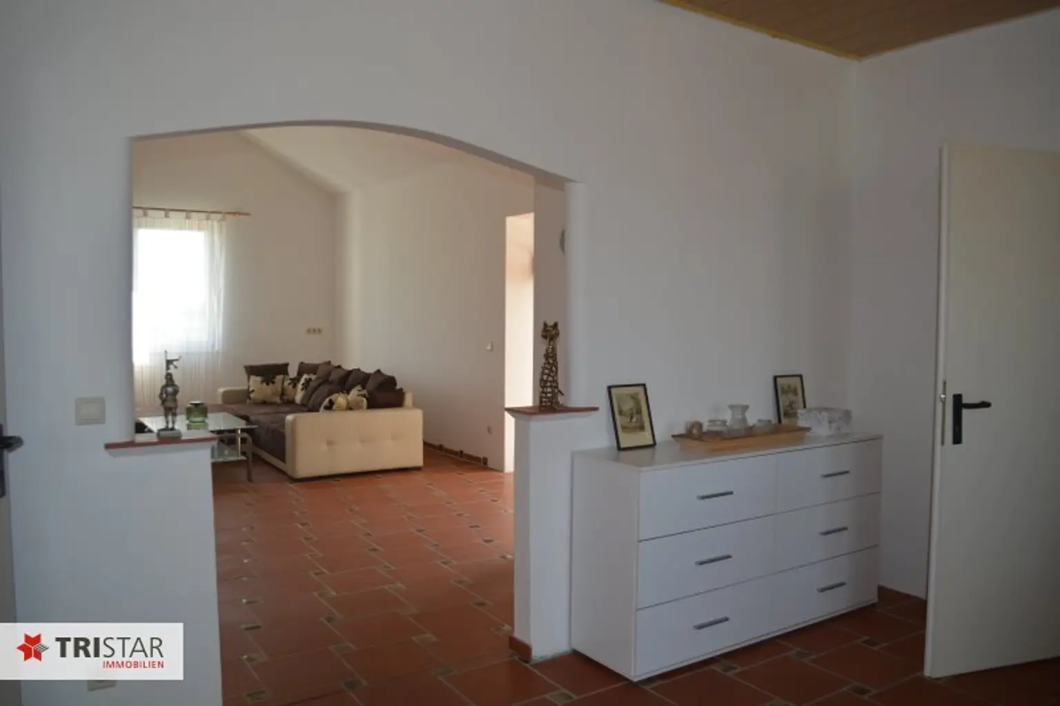 Außerordentlich gepflegtes Wohnhaus mit tollem Platzangebot