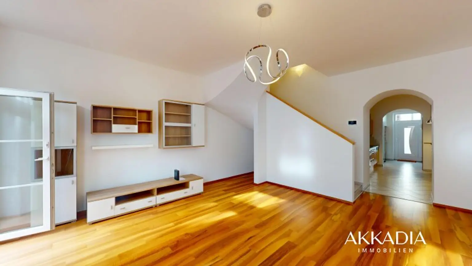 Maisonette-Wohnung mit Terrasse & Garten in zentraler Lage von Korneuburg – Wohnen im generalsanierten Backsteinbau