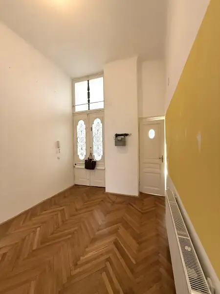 Wunderschöne AltbauWohnung in sehr guter Lage