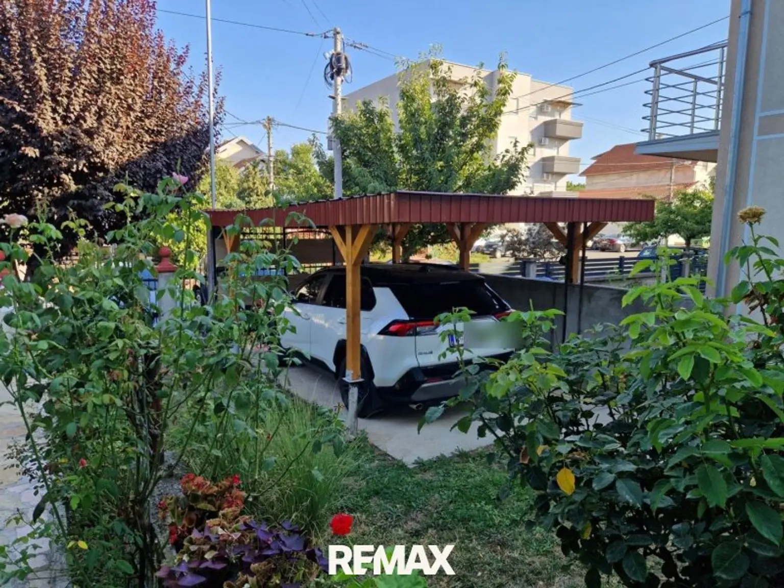 Carport