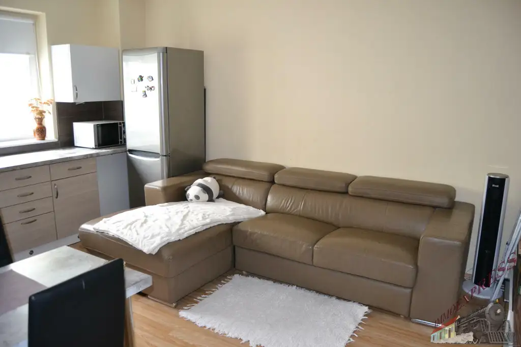Entzückende 40 m² Wohnung - Ihr neues Zuhause mit Badebiotop vor der Türe! Wohnung wird leer übergeben!