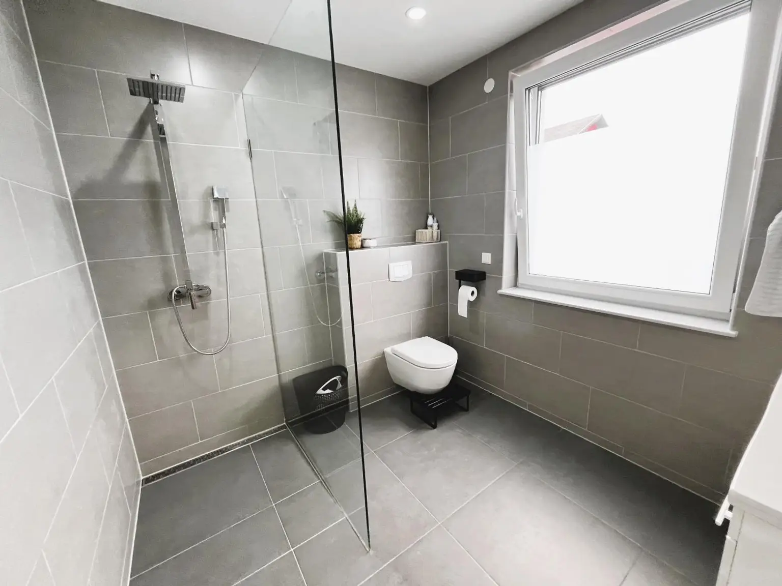 Erdgeschoss - Badezimmer