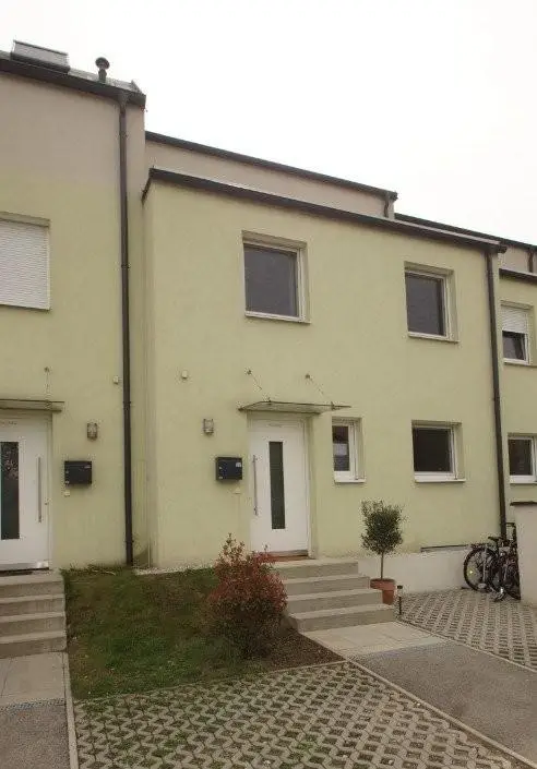 37 Vorgarten RH 1220