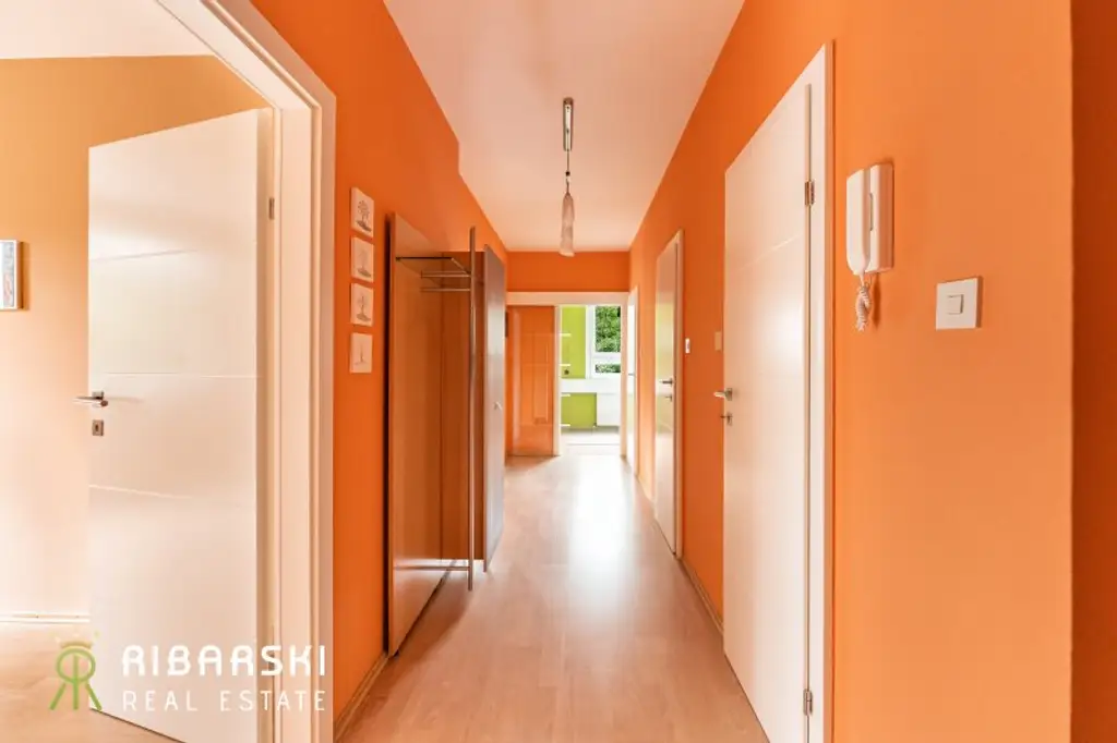 Idyllische Wohnung mit Grünblick und verglaster Loggia