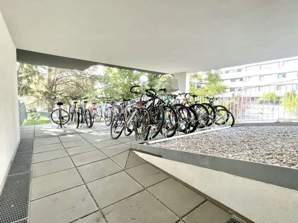 ***Vollmöblierte 2-Zimmer-Mietwohnung mit Balkon in 1220 Wien – Nähe Alte Donau & U1 Kagran***