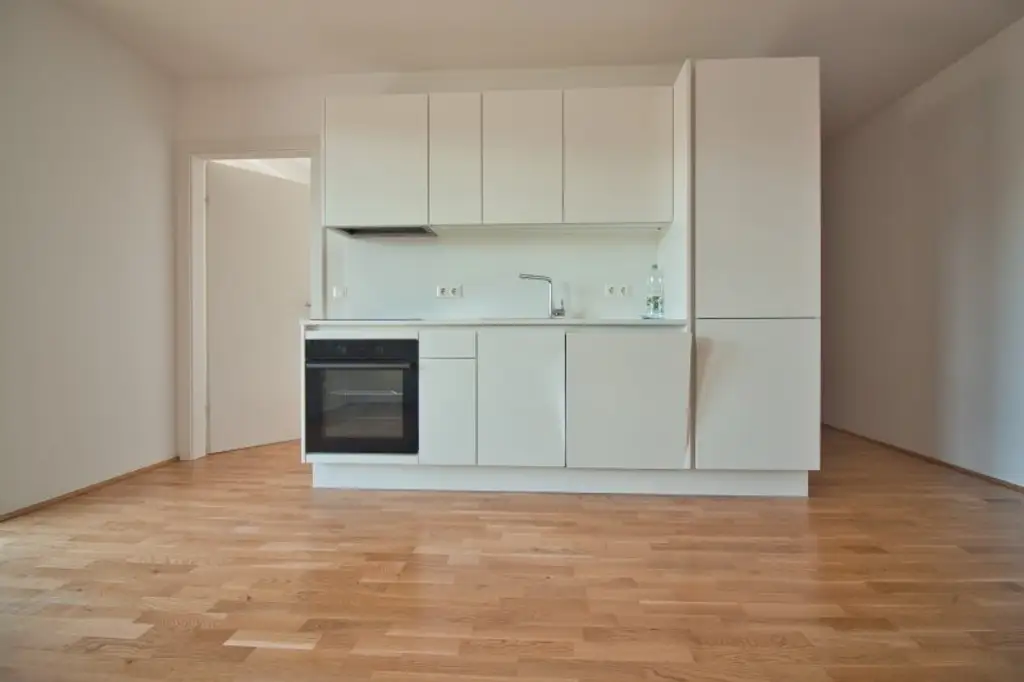 Wohnen trifft Arbeiten – 2,5-Zimmer-Wohnung mit Balkon & angrenzendem Büro mit separatem Zugang
