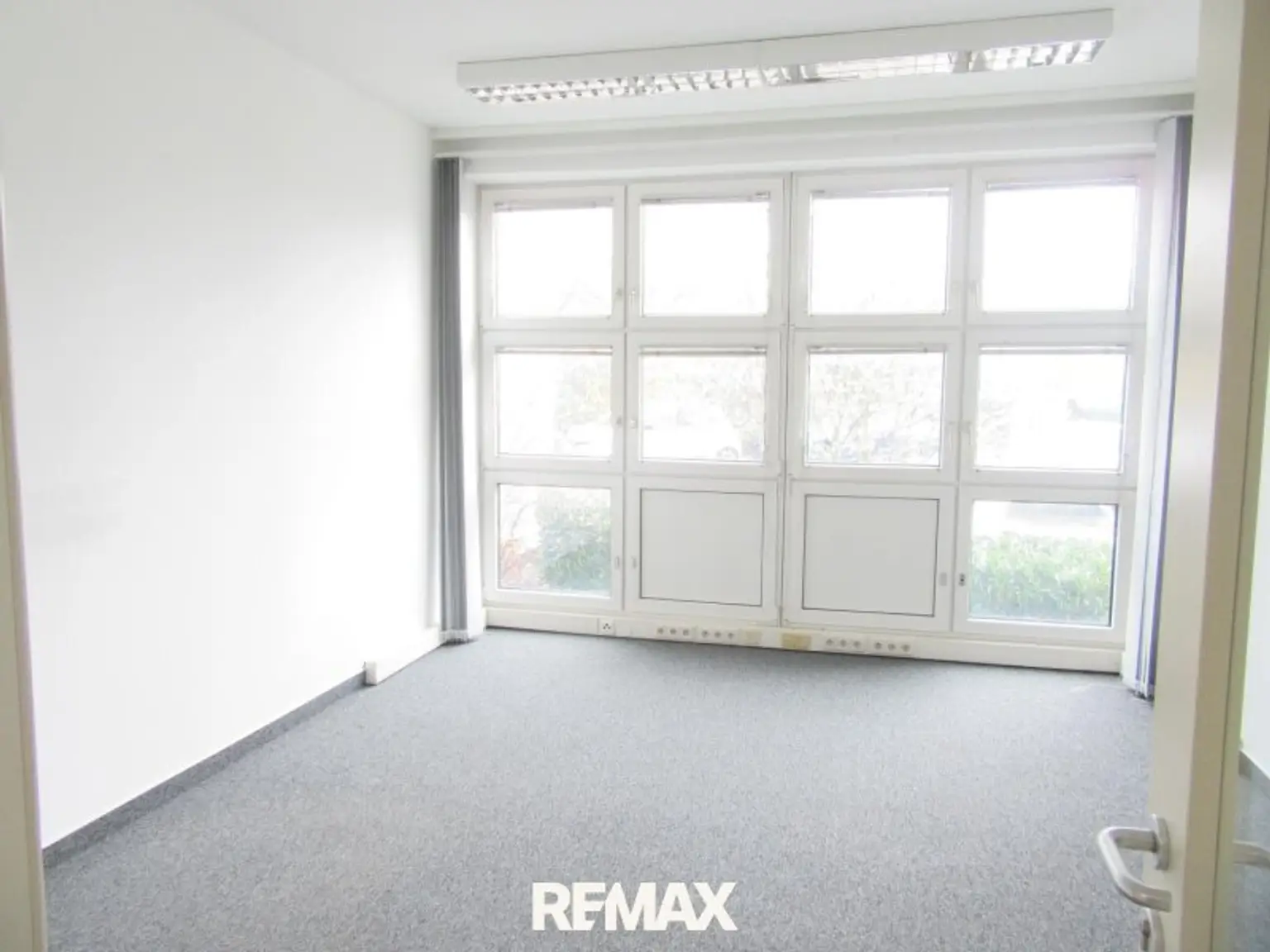 Büro 1