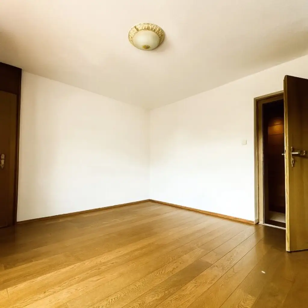 PREISSENSATION: Wunderschönes Wohnhaus mit 5 Wohneinheiten fußläufig zum Skigebiet ab sofort zu kaufen!!!