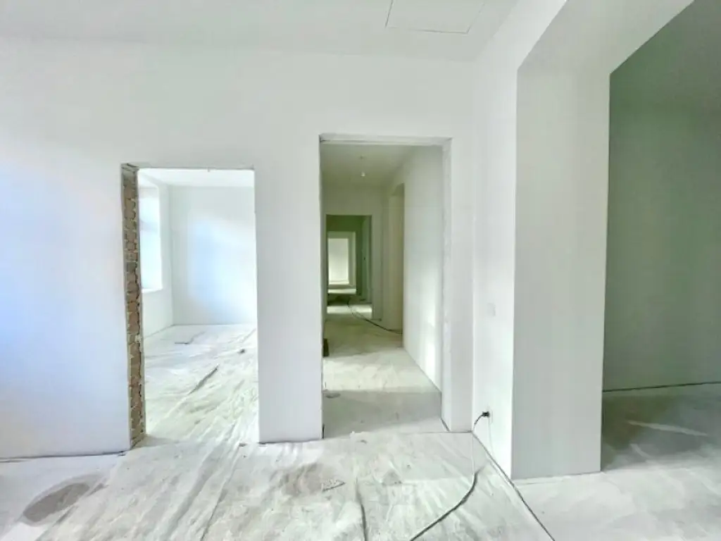 EXZELLENTE ORDINATION-PRAXIS-BÜRO-ATELIER - Nähe Wiener Stadthalle - 1150 WIEN-Bestlage!