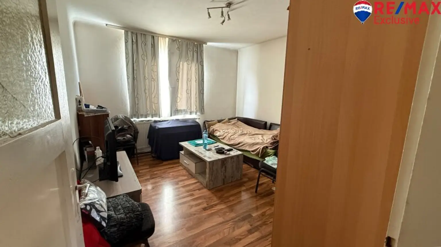 Renovierungsbedürftiges Ein- bzw. Mehrfamilienhaus in Wiener Neustadt – Ihr neues Projekt!