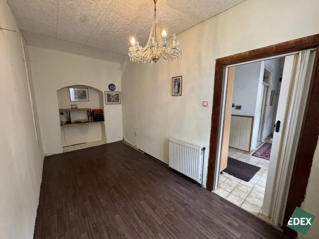 Investieren mit Weitblick – 3-Zimmer-Sanierungsobjekt in Toplage