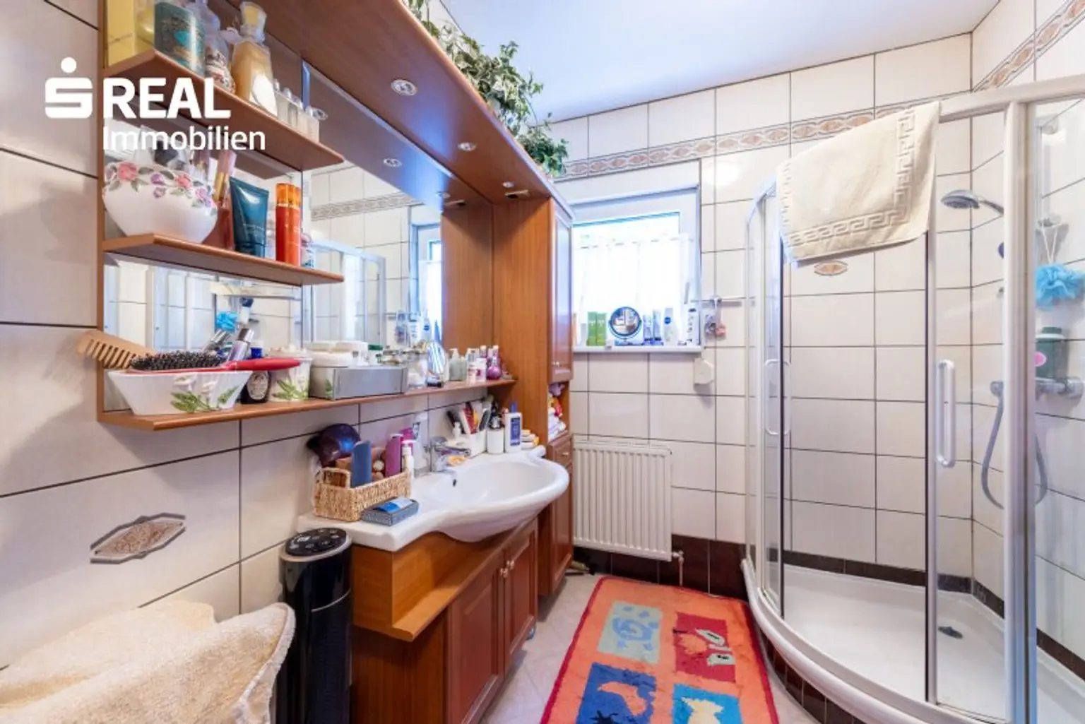 Badezimmer Erdgeschoß
