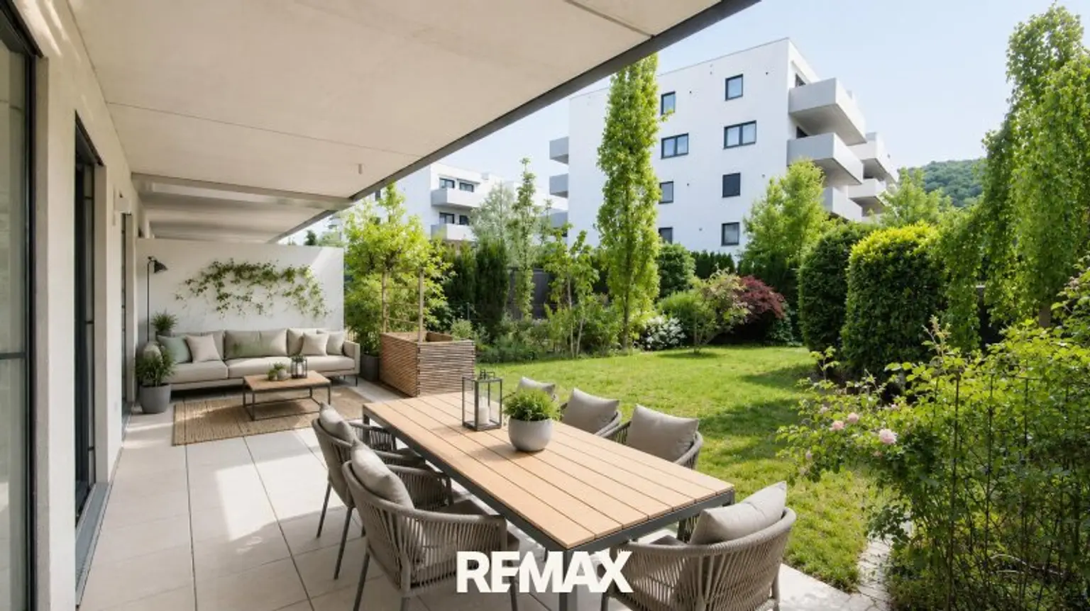 Garten mit Einrichtungsbeispiel