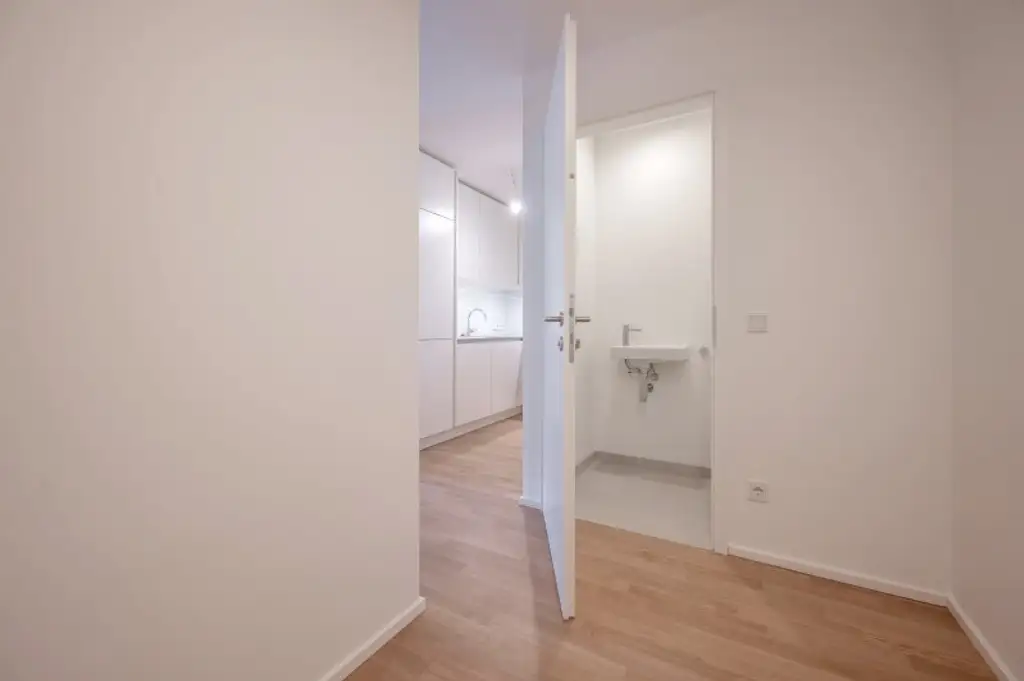 ++MOLLARD 50++ Moderne 3-Zimmer-Wohnung mitten im Herzen der Stadt (1/12)