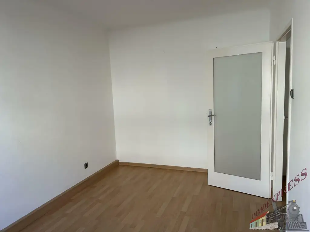 Perfekte WG-Wohnung für 2 Studierende im 11. Bezirk – top Lage & möbliert