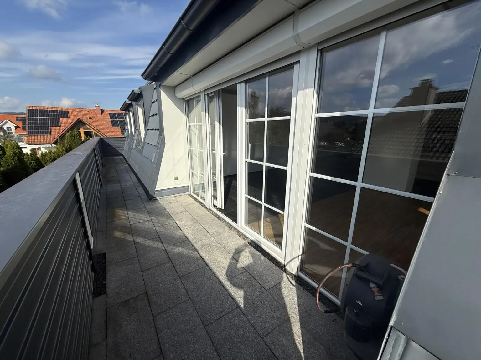 Provisionsfrei!! Großzügige Eigentumswohnung mit Garten, Terrasse & 2 Garagen in Gratwein-Straßengel