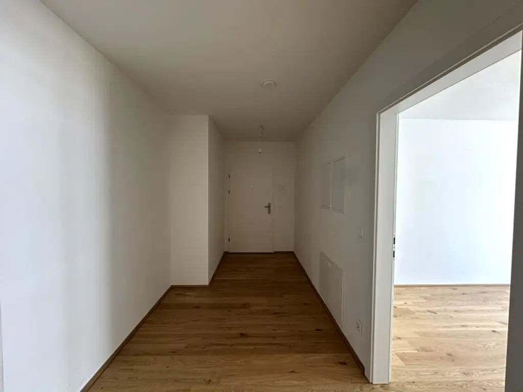 Hier werden Träume war! Exklusive 4-Zimmer Maisonette-Wohnung mit ca. 113 m2 sowie eigener Dachterrasse in ruhiger Lage