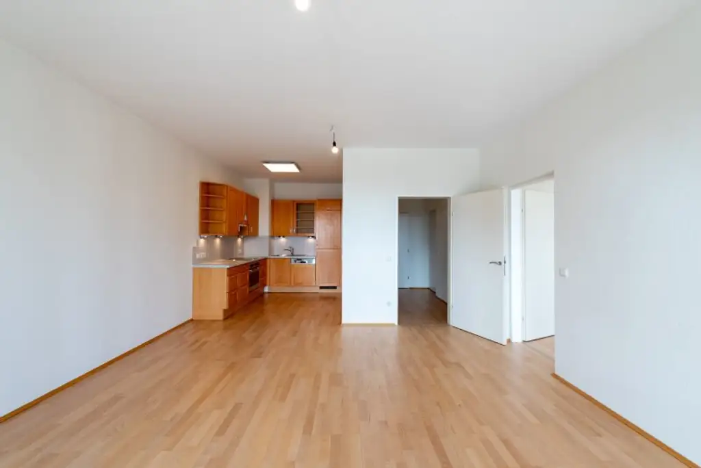 2-Zimmer-Wohnung mit atemberaubendem Wien-Panorama im Mischek Tower