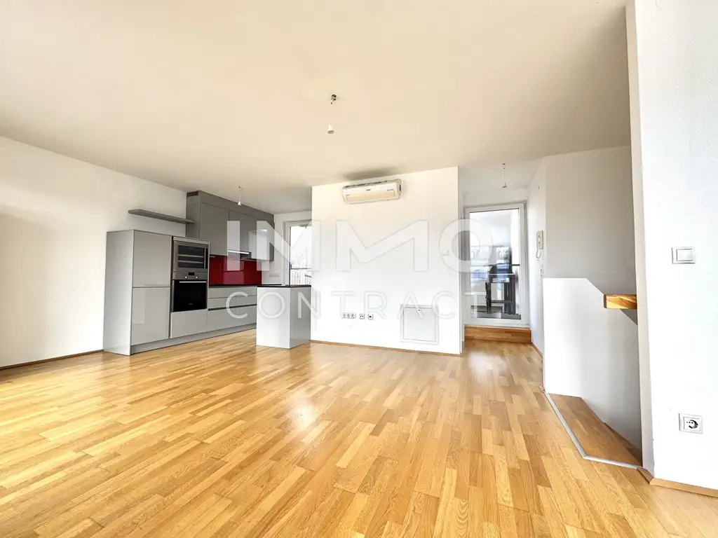 Exklusive City-Maisonette mit Panoramablick, Kamin & Abendsonne über der Stadt